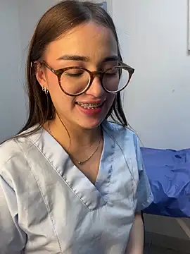 Sweet_Milaa1 webcam