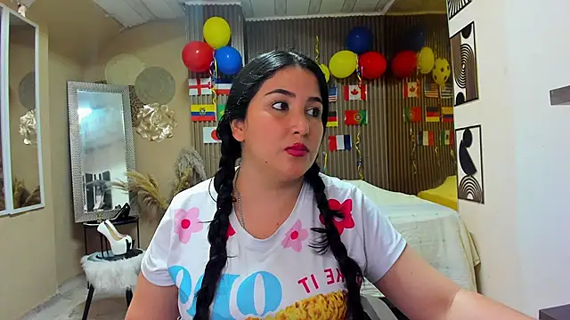BBWLuxuryMuse webcam