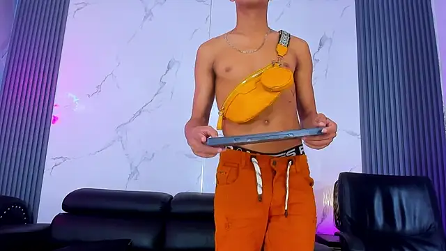 Anthony_little webcam