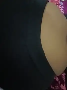 cute-Avni-20 webcam