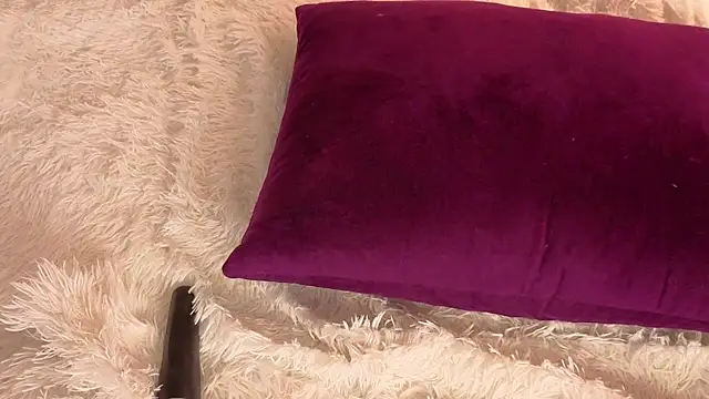 Watch SharonNightt live on EroticFlix - High definition streams