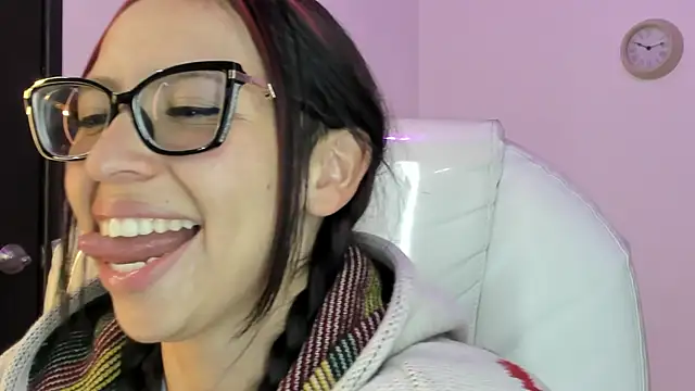 Watch Katty_mouth live on EroticFlix - High definition streams