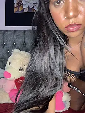 SaraJennerr webcam