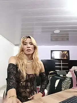 aria_rouss webcam