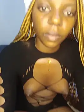 sweetlinah001 live cam on StripChat