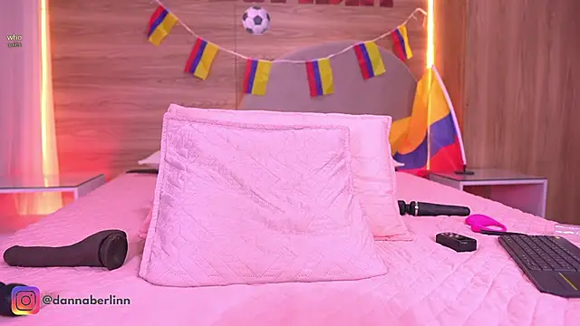 danna_berlin_ webcam