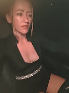 LaraLanee webcam