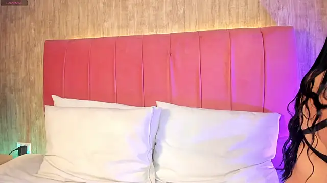Kendra_kobein webcam
