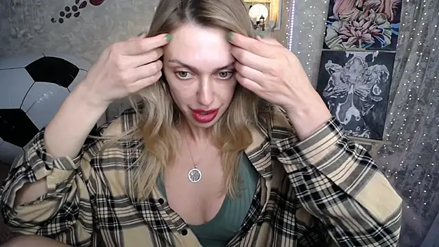 NickyAdamidi webcam