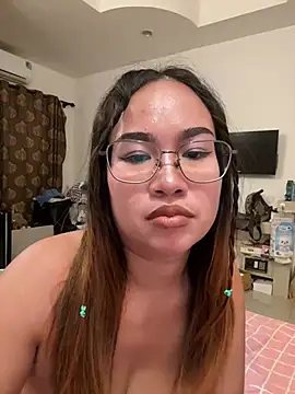 Watch Ponthip live on EroticFlix - High definition streams