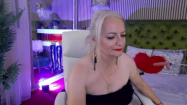 LadyTouch webcam
