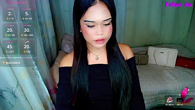 Cassandra_Luxx webcam