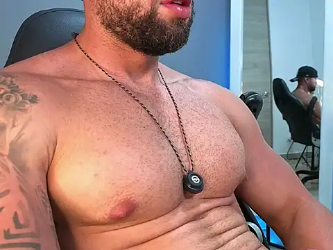 OwenMaximus814 webcam
