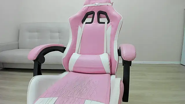 Lika8234 webcam
