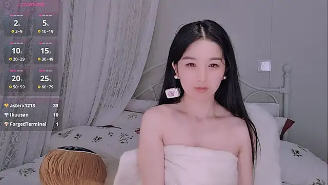 Watch BingLin- live on EroticFlix - High definition streams