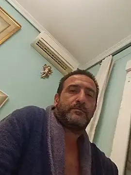 DanTrov79 webcam