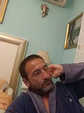 DanTrov79 webcam