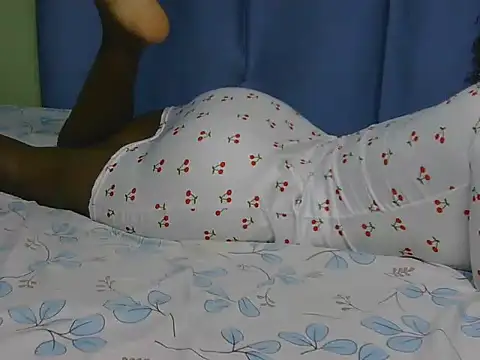 sexxybutty24 webcam