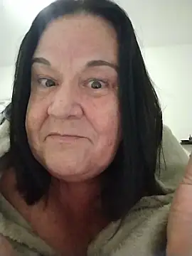 Yaya_Mineira webcam