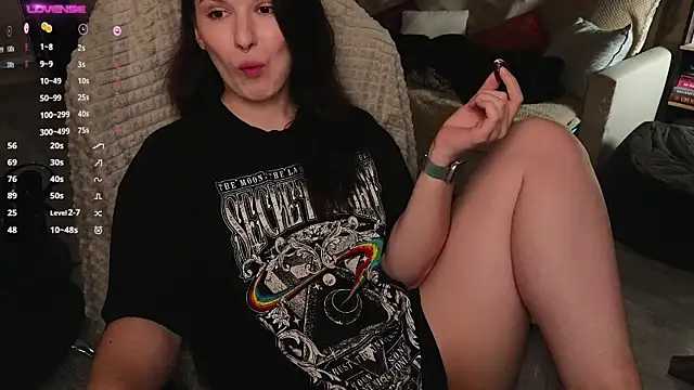 Watch Val_lava live on EroticFlix - High definition streams