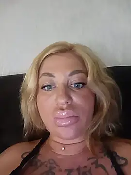 MiaMooly webcam