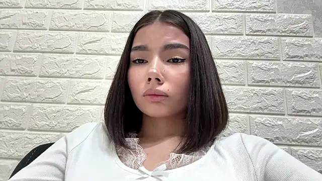 MarylnMonnier webcam