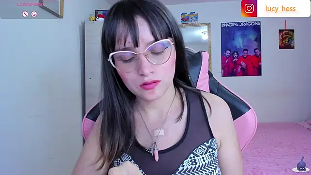Lucyy-hess webcam