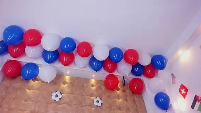 violet_giraldo webcam