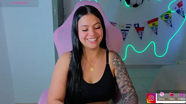 Watch Victoryyy_ live on EroticFlix - High definition streams