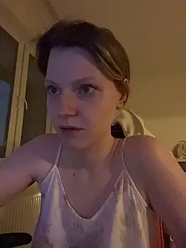 Watch MaryHiggins live on EroticFlix - High definition streams