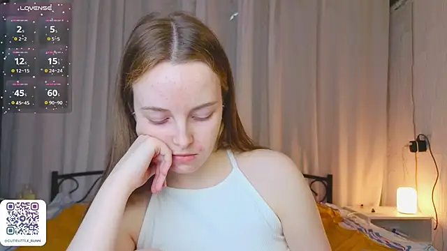 bae_cake_ webcam