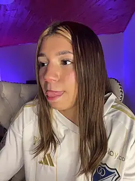 Isabella18_pink webcam