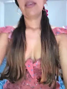 Andrea-Queen webcam