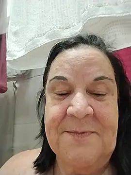Yaya_Mineira webcam