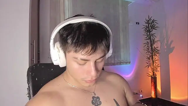 Giordano_russo's cam show statistics and live stream