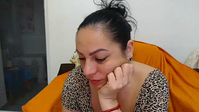 MissElla webcam