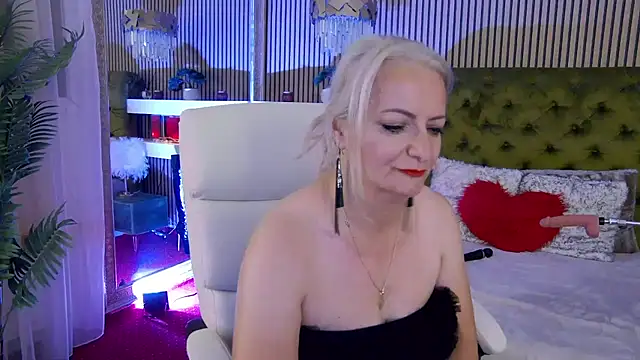 LadyTouch webcam