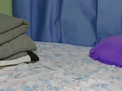 sexxybutty24 webcam