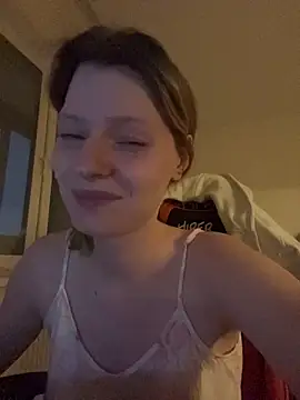 Watch MaryHiggins live on EroticFlix - High definition streams