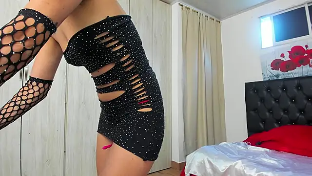conni_f00x live cam on StripChat