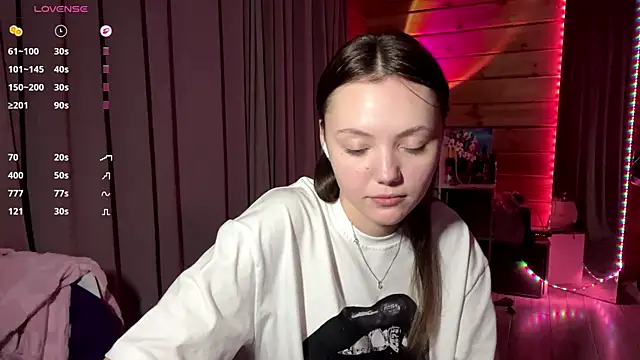 LenLen_Solen live cam on StripChat