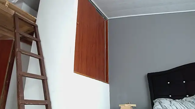 Emilia_1995 webcam