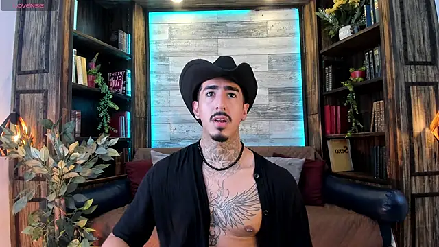 Donovan_Desmond webcam