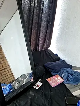Backdoor_Newbie webcam