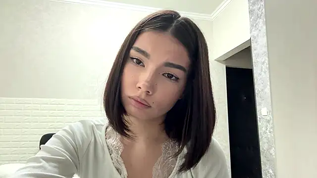 MarylnMonnier webcam