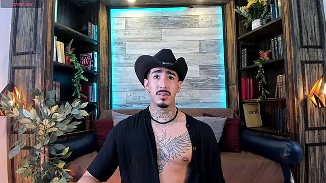 Donovan_Desmond webcam
