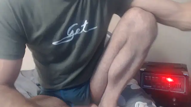 yvesstorm1 webcam
