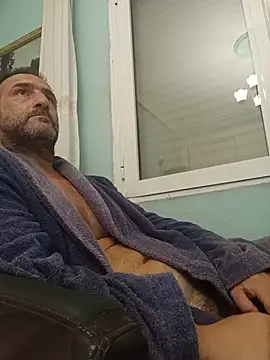 DanTrov79 webcam