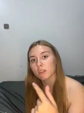 FlirtySophiaa webcam