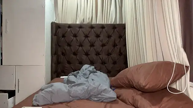 Lilly_cruz webcam